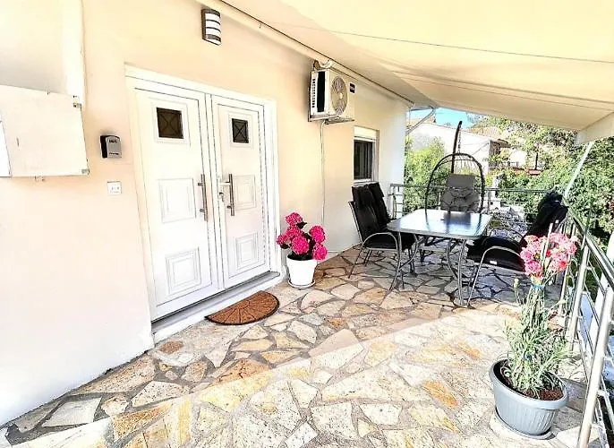 Villa Woodhome Kalamitsi (Lefkada)