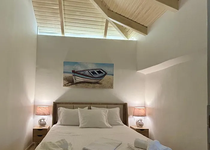 Woodhome * Kalamitsi (Lefkada)